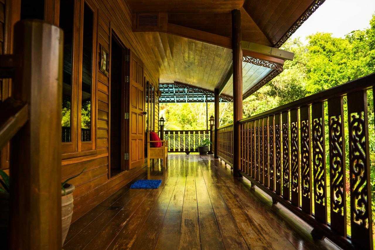 Villa Paraiso - 4 Bedroom Traditional Thai Pool Villa Ban Nong Thale Екстериор снимка